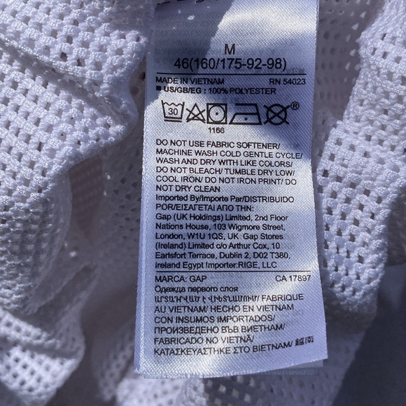 GapFit Crop Mock Neck White Pull Over Size M - Picture 9 of 10